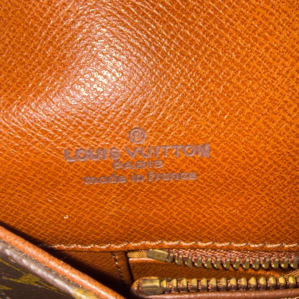 Louis Vuitton GM Pochette Dame Monogram Clutch (1987) - Picture 3 of 16